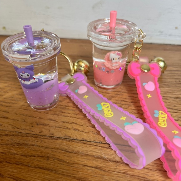 Hello Kitty & Friends Cup Keychain, set of 2, NEW! - Picture 6 of 6